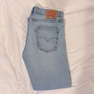 Men’s Levi’s! 513 33x30! These jeans are perfect just too big for me!